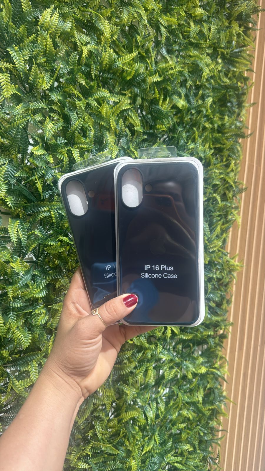 CASE IPHONE 16 PLUS PRETA (PROMOÇAO)